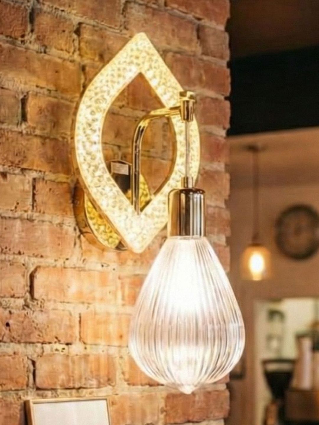 MFD HOME FURNISHING Gold-Toned Textured Acrylic Contemporary Wall Lamp-picture-46
