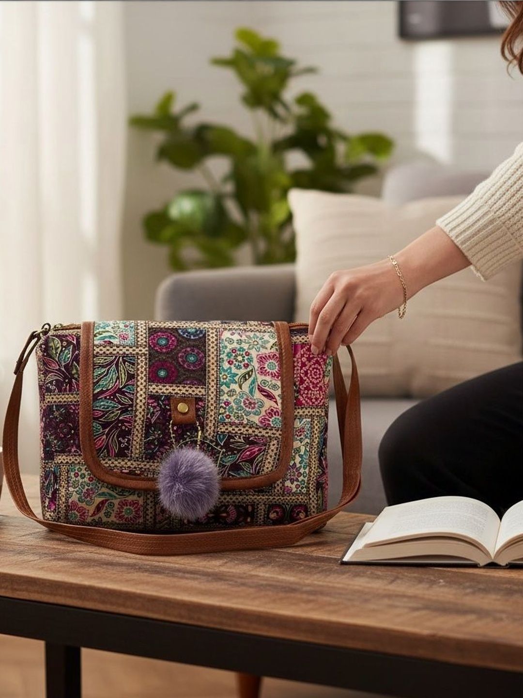 HERE&NOW Floral Printed Sling Bag-image-31
