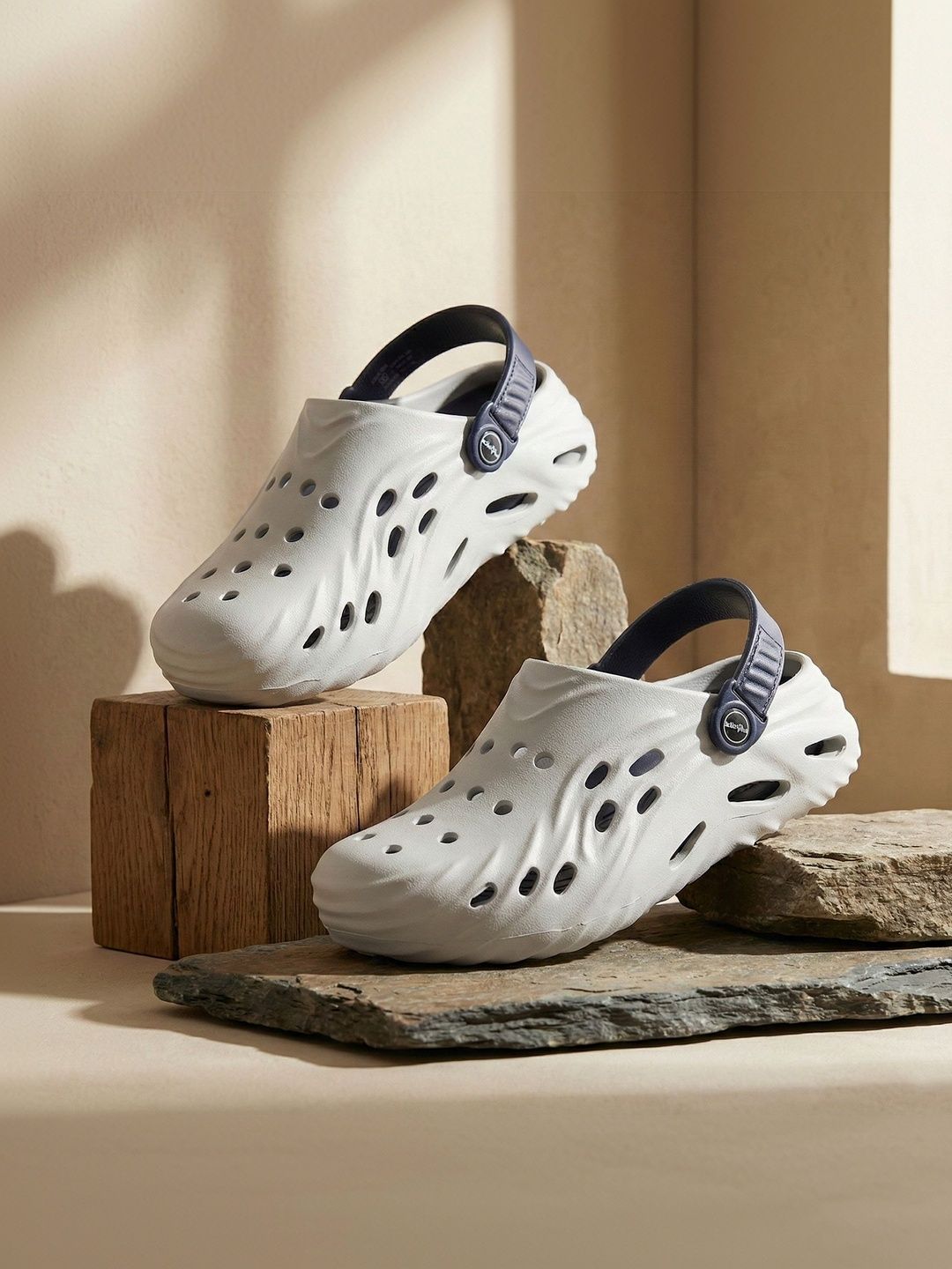Action Plus Men Clogs-picture-51