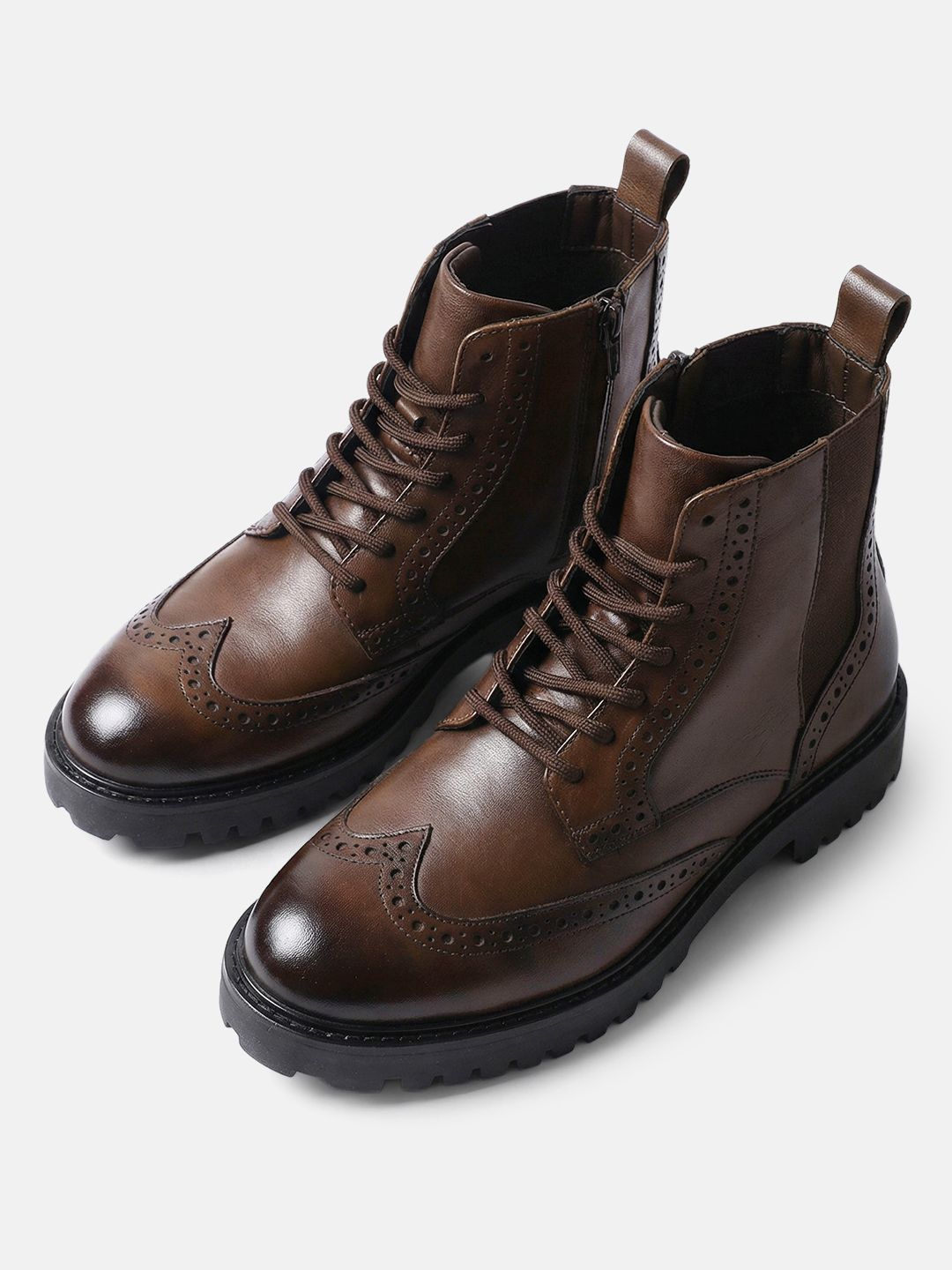 Kenneth Cole Men Textured Chelsea Boots-image-26