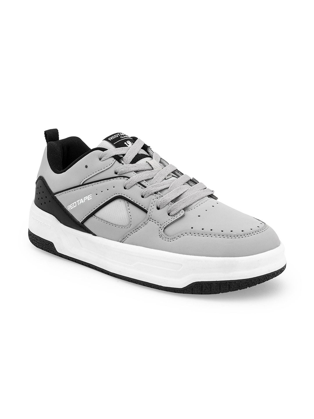 Red Tape Men Round Toe Sneakers