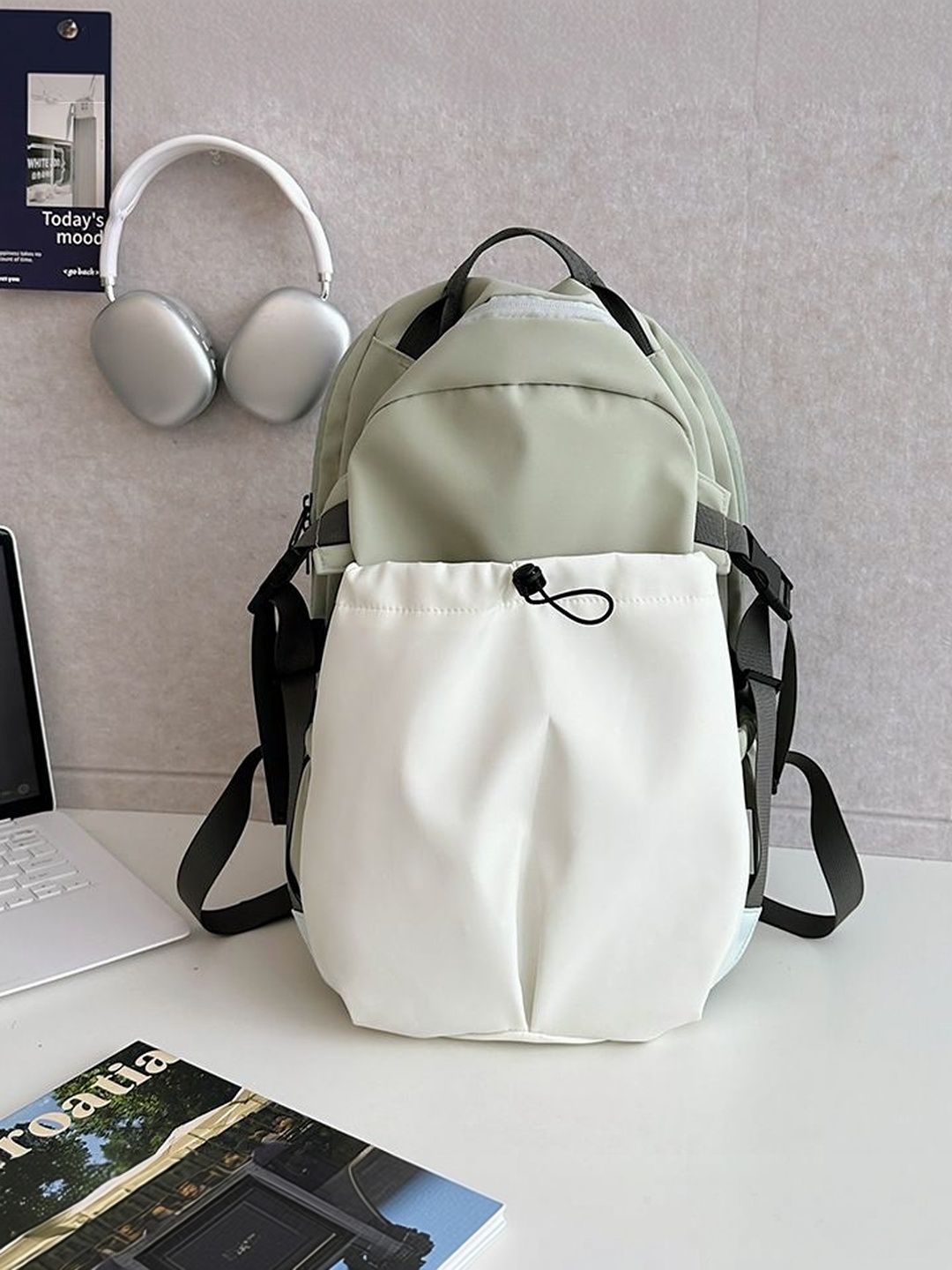 ANDREW HILL Men Colourblocked Backpack-picture-50
