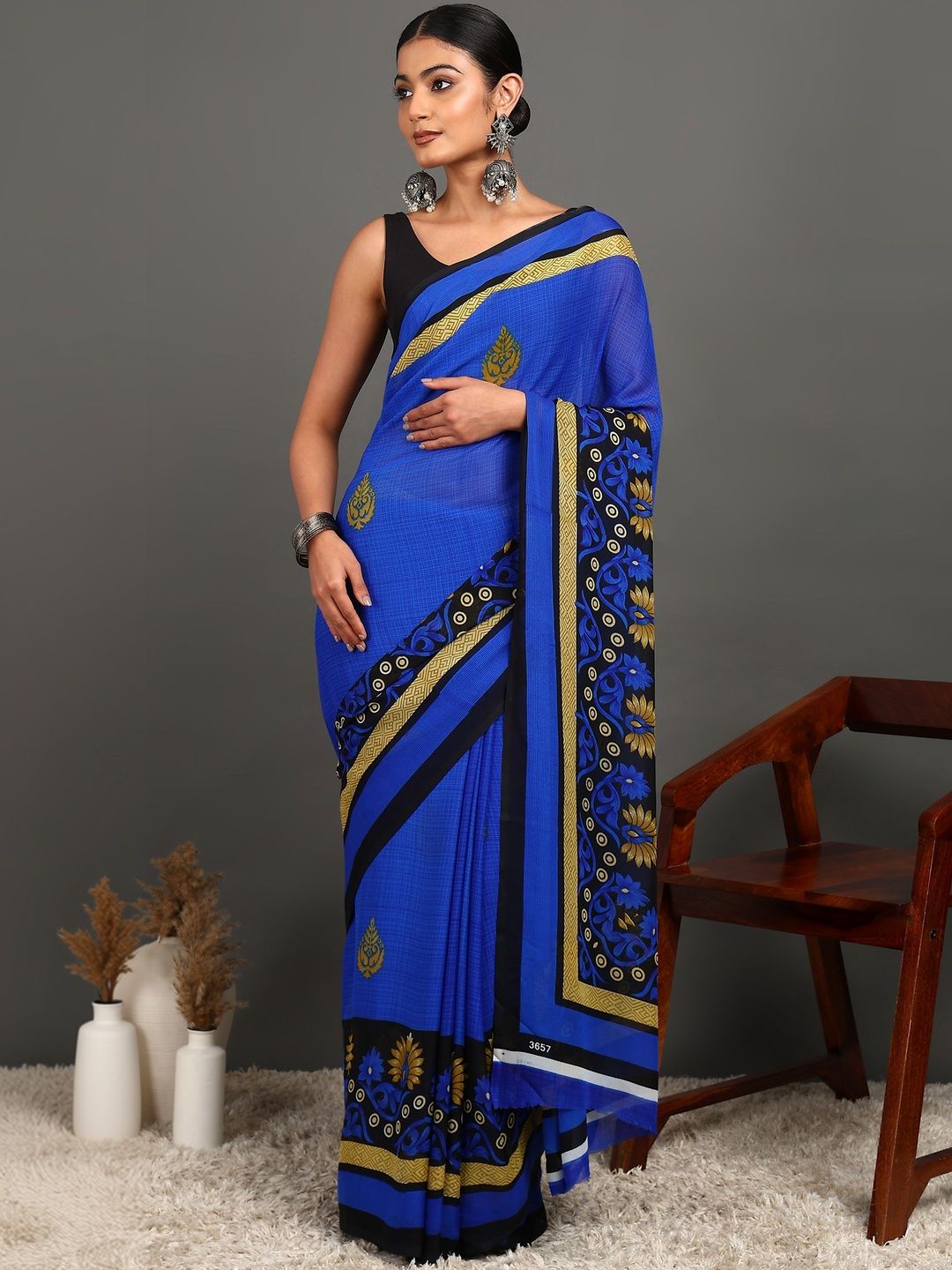 SZN Ethnic Motifs Poly Georgette Saree-picture-15