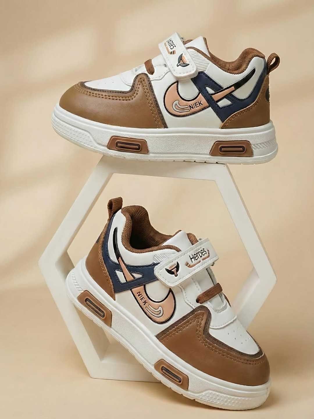 Crazyly Boys Colourblocked Sneakers-picture-38