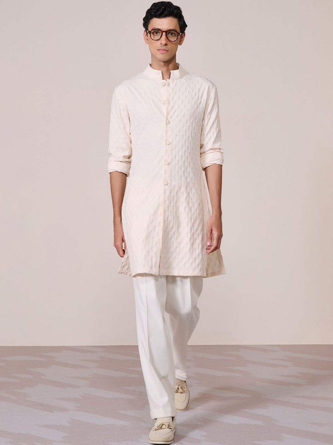S&N by Shantnu Nikhil Men Gotta Patti Pathani Kurta-picture-25