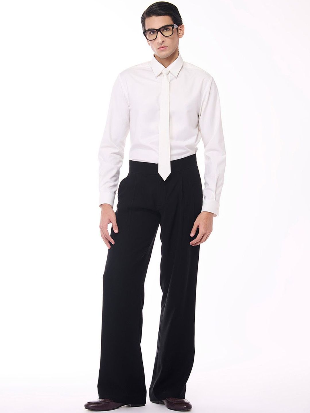 S&N by Shantnu Nikhil Men Slim Fit Trousers-picture-15