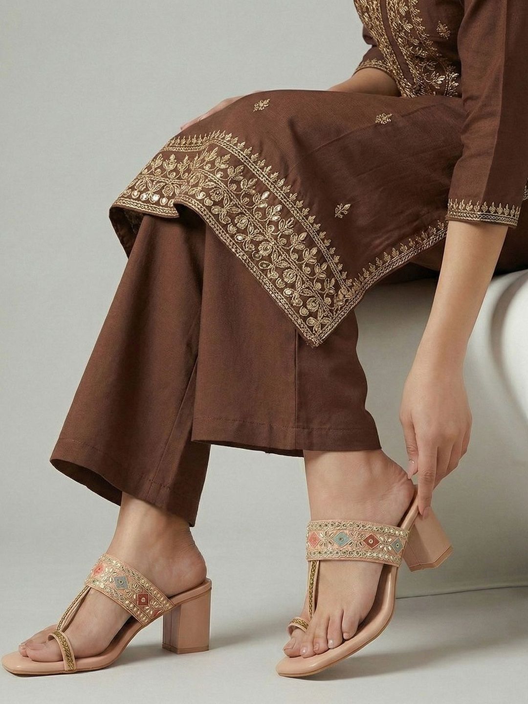 Anouk Embellished Ethnic Block Sandals-picture-36