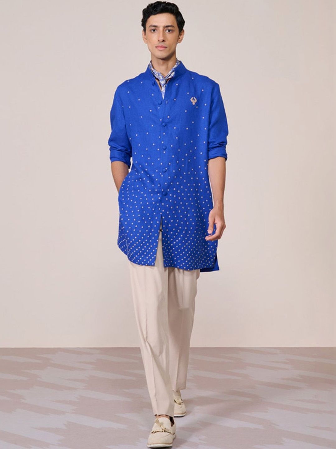 S&N by Shantnu Nikhil Men Geometric Kurta-picture-15