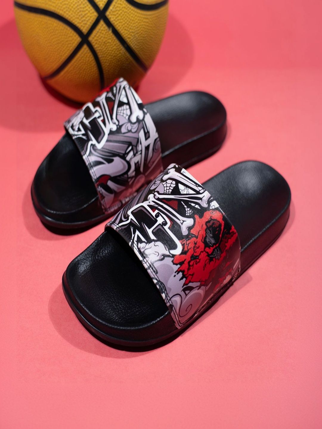 ARVAN Men Printed Sliders-picture-33