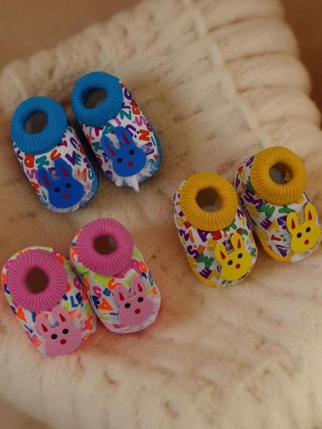 KING TRADERS Unisex Kids Cotton Booties