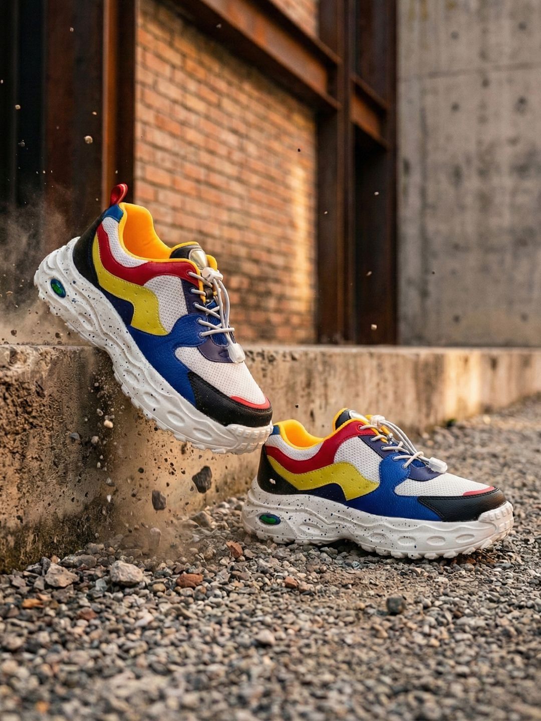 Hopits Boys Colourblocked Sneakers-picture-18