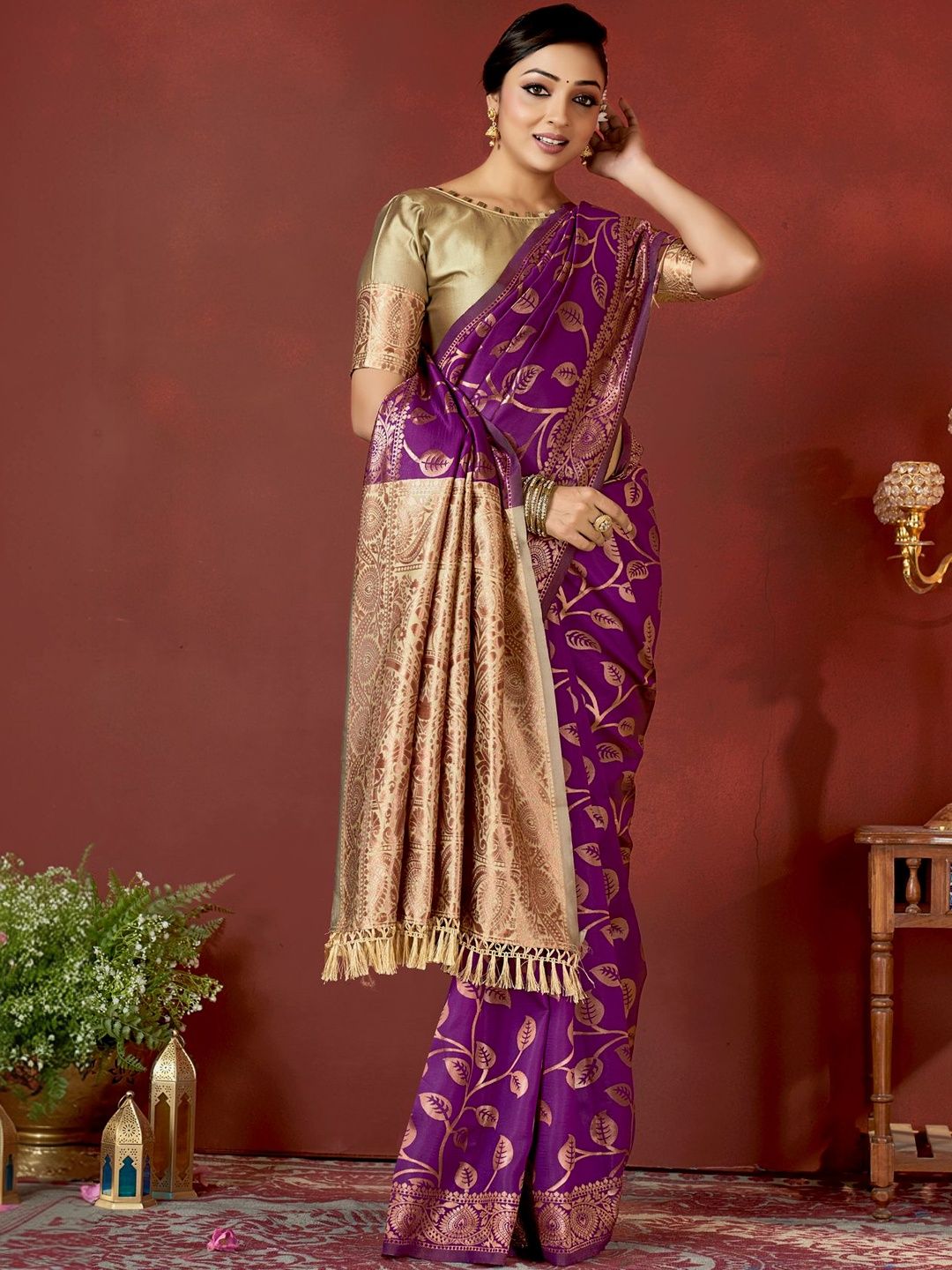 SZN Woven Design Zari Silk Blend Heavy Work Banarasi Saree