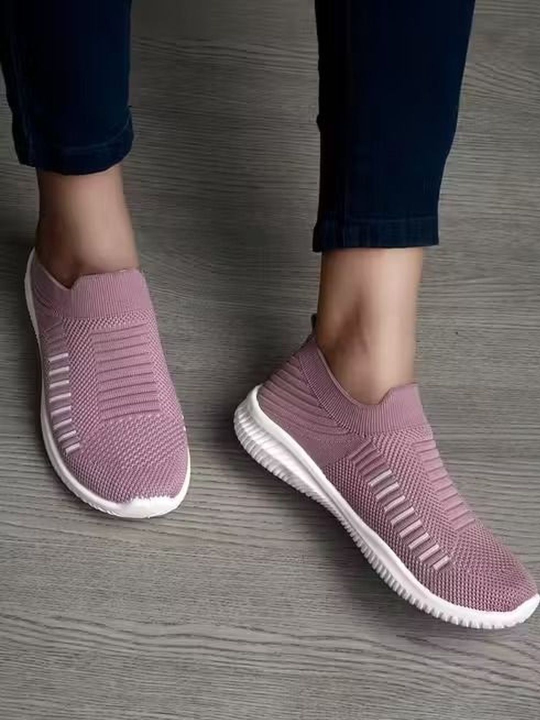 COOPERWINGS Women Textured Slip-On Sneakers-image-39