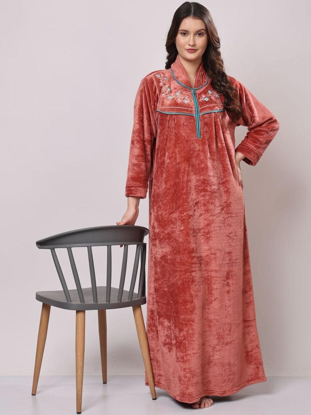 CHUI MUI Embroidered Maxi Nightdress-image-10