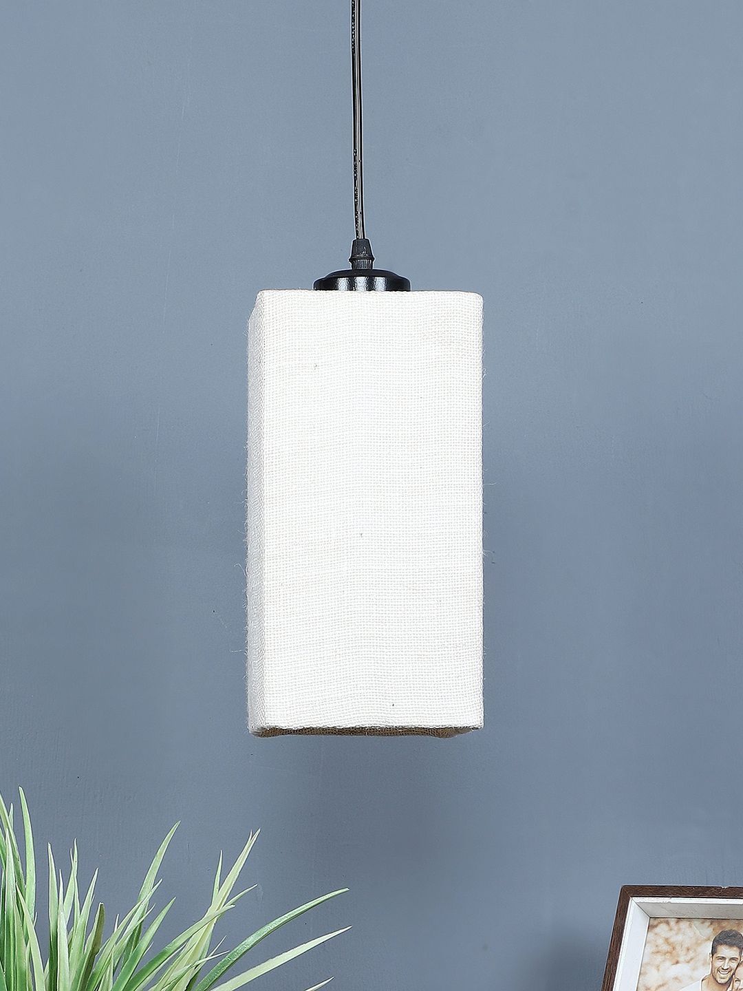 Aura White & Cream-Coloured Textured Ceiling Lamp-picture-10
