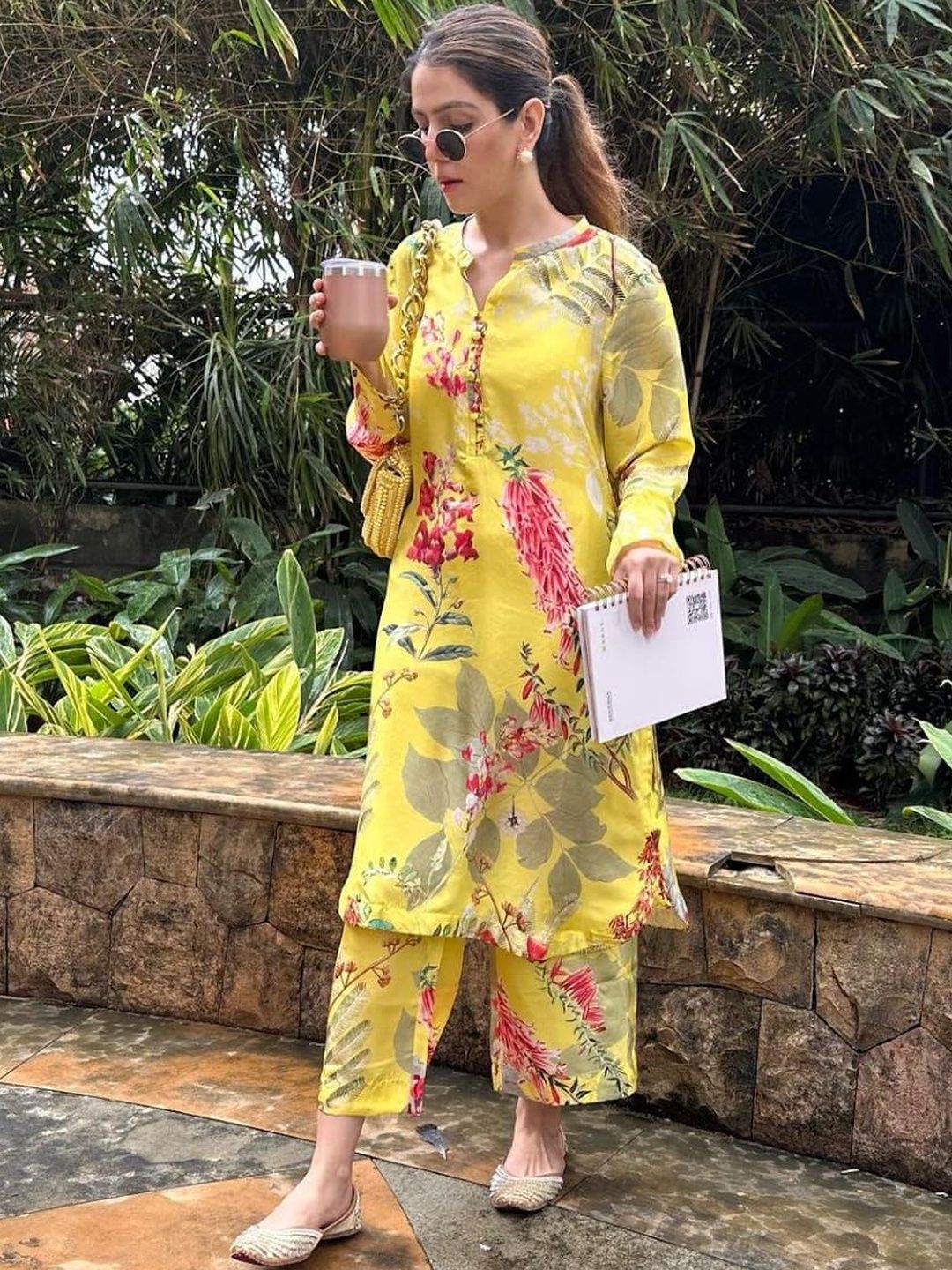 RR SA KURTIS Women Floral Printed Regular Pure Cotton Kurta with Trousers-picture-11