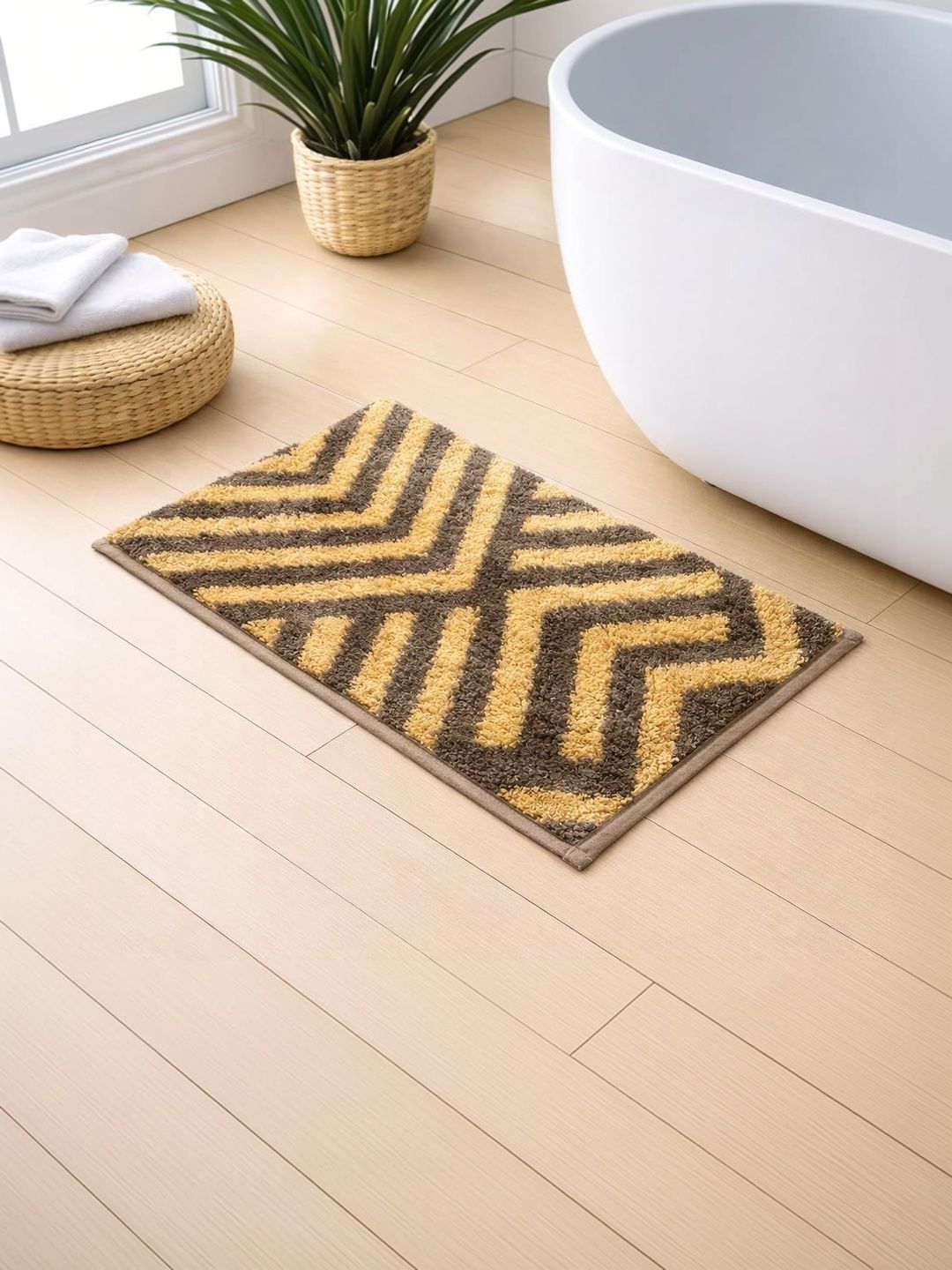 LUXEHOME INTERNATIONA Brown Self-Design 1600 GSM Bath Rugs-image-49