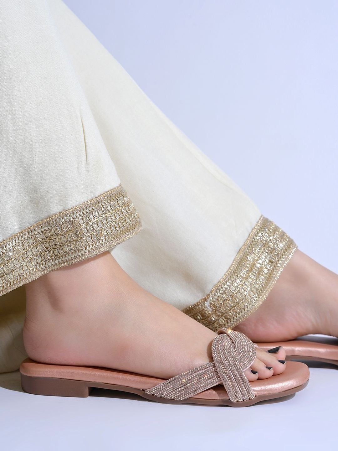 SZN Women Embellished Party Open Toe Flats-picture-20