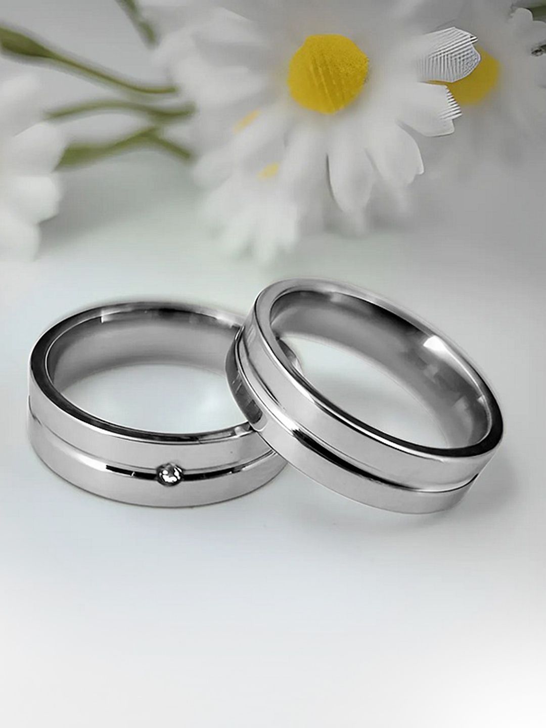 Peora Set of 2 Silver-Plated Couple Finger Ring-picture-42