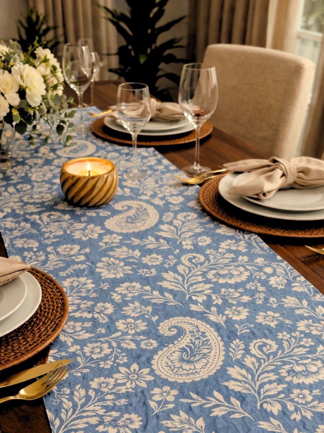 Akira Furnishings Blue Printed Anti-Static Table Runner