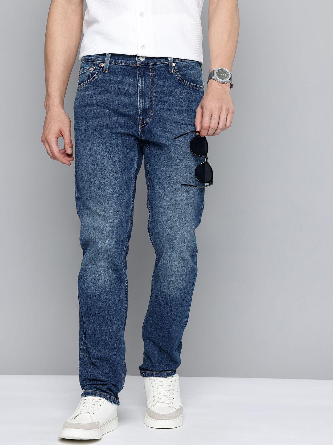 Levis Men 513 Slim Straight Fit Light Fade Stretchable Jeans