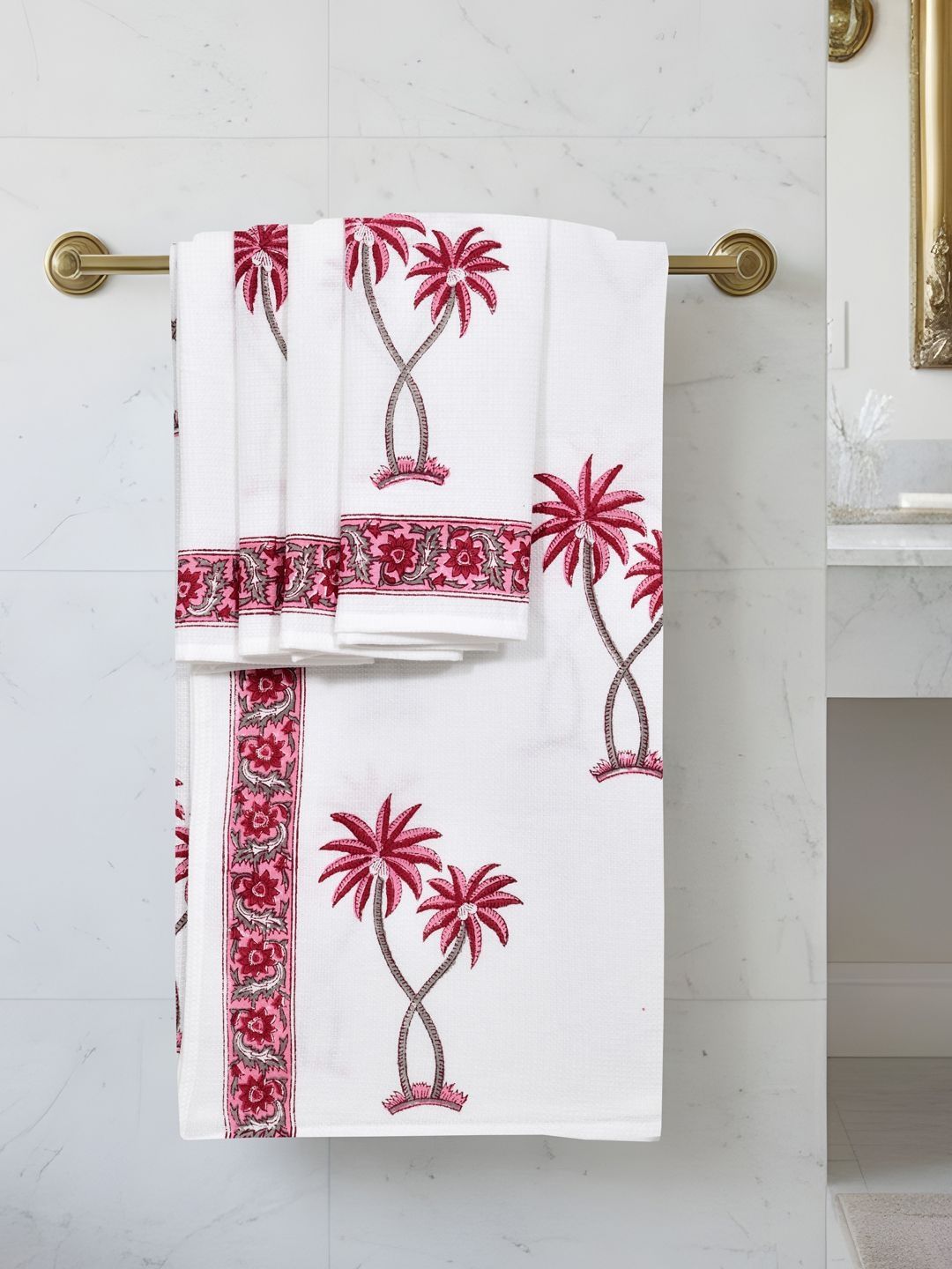 BLOCKS OF INDIA Pink & White 5 Piece Printed Cotton 200 GSM Towel Set-picture-44
