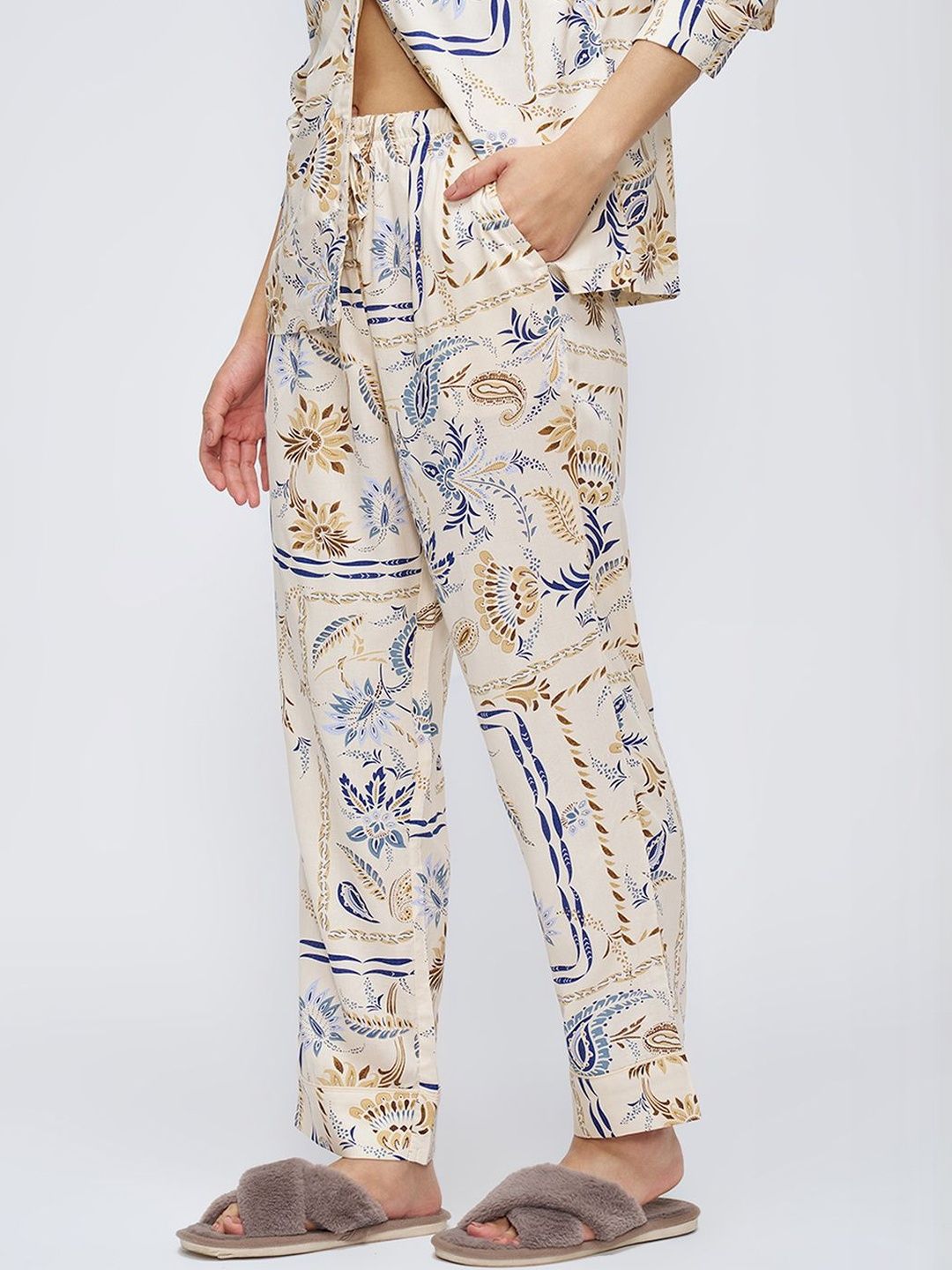 Dreamz by Pantaloons Printed Mid-Rise Lounge Pants-picture-32