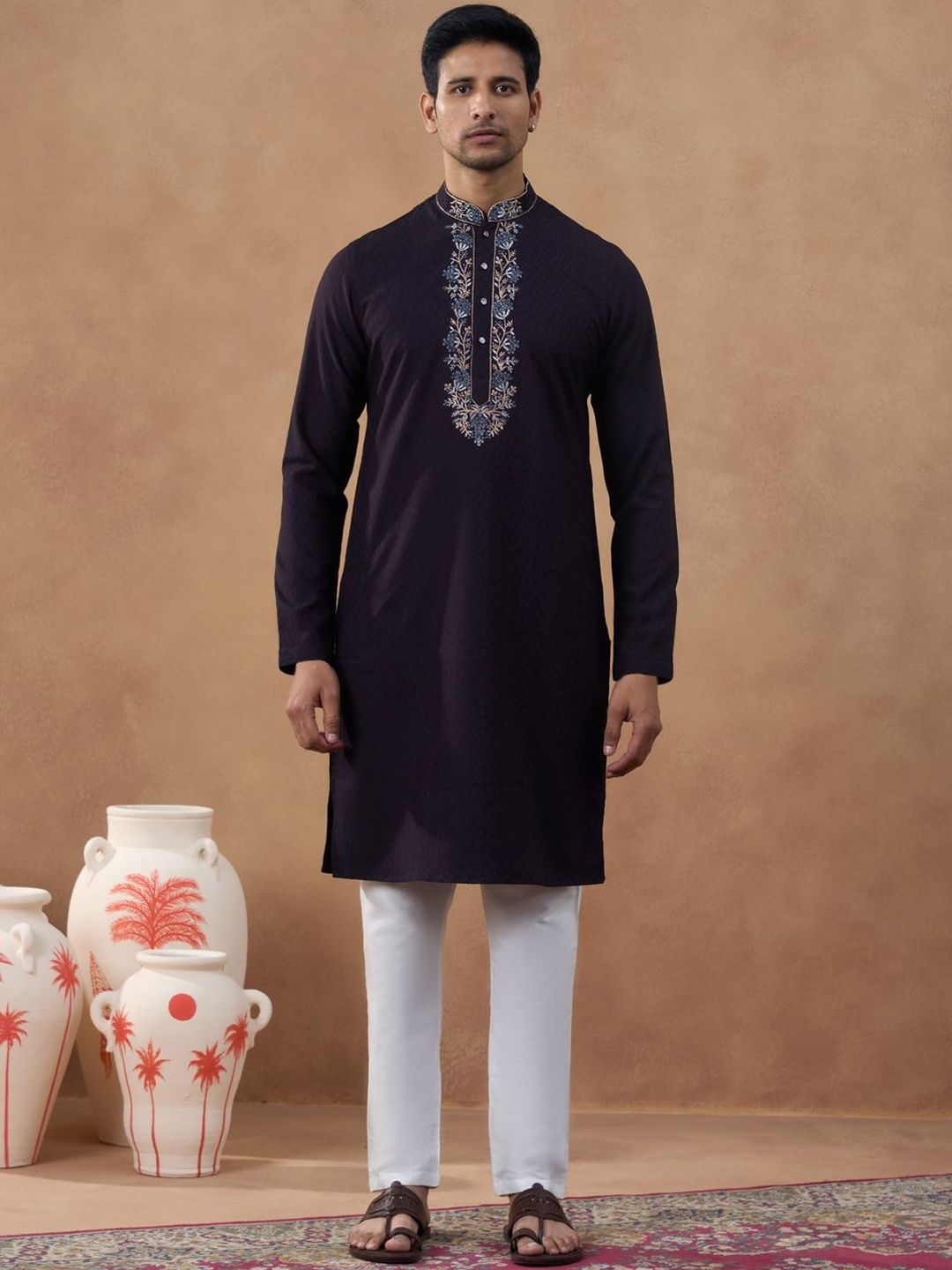 TheEthnic.Co Men Embroidered Thread Work Kurta-picture-30