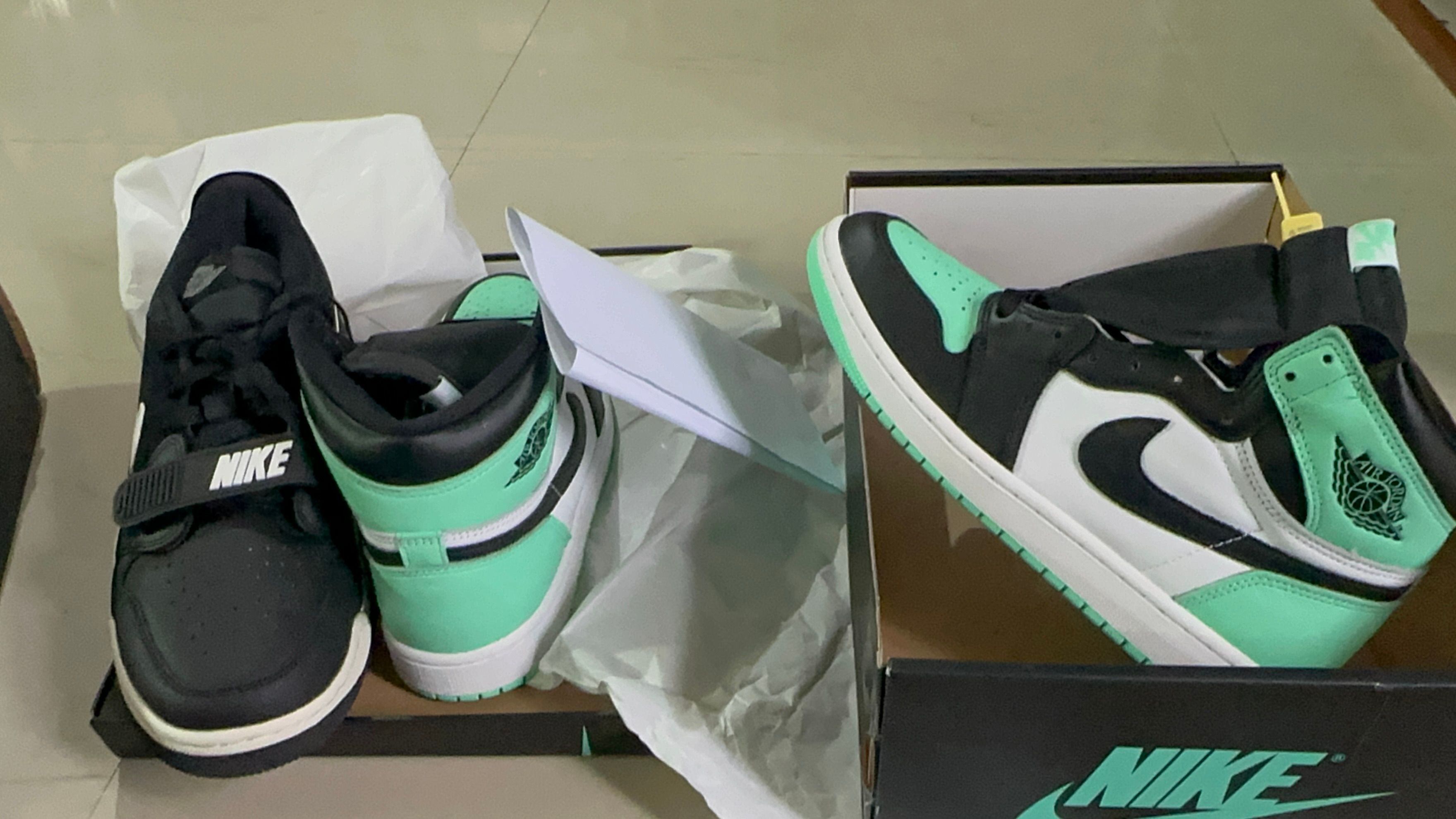 Buy Nike Air Jordan 1 Retro High OG Men's Shoes - Casual Shoes for