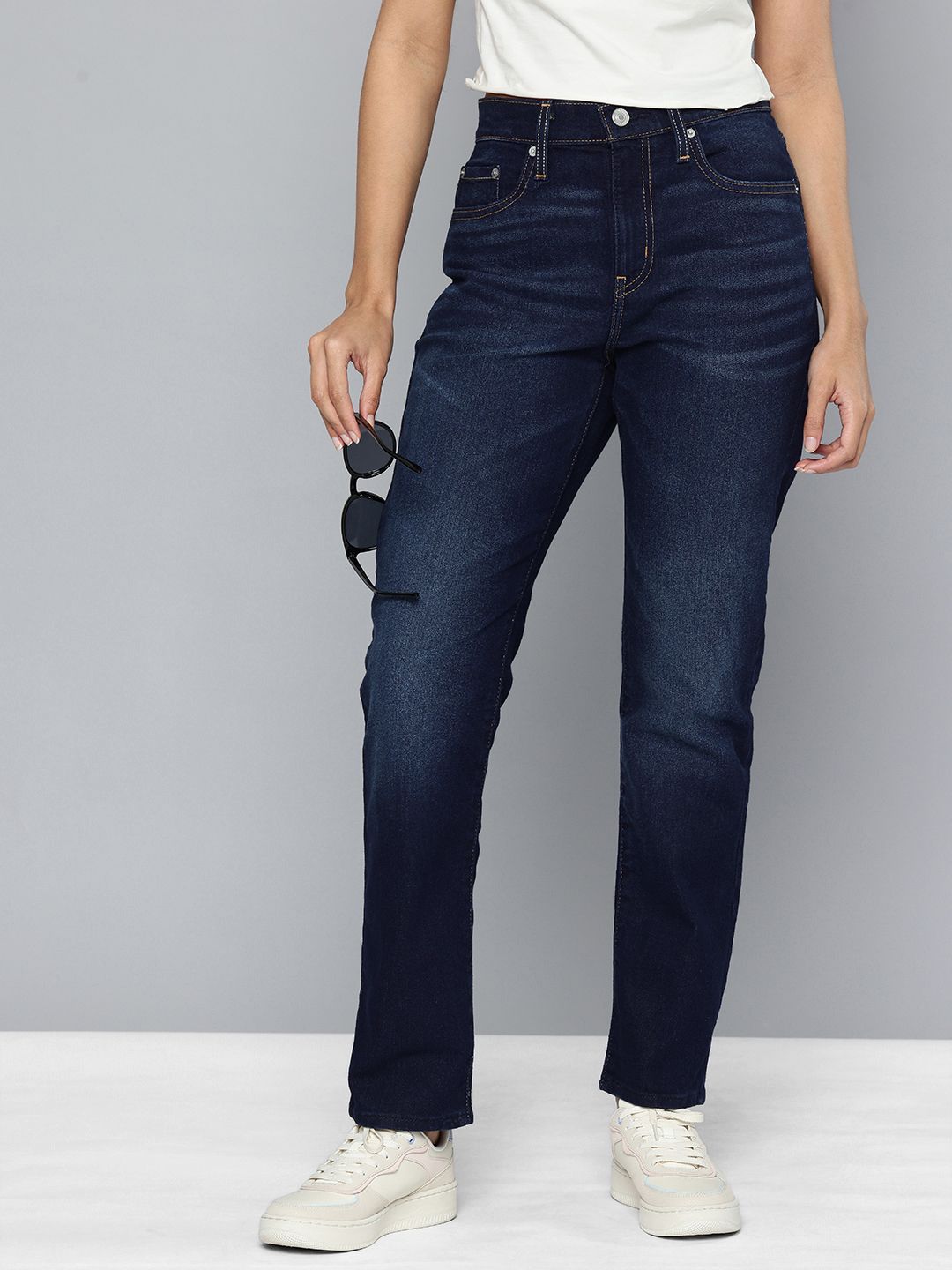 Levis Women's 724 Navy Slim Straight Fit High Rise Jeans