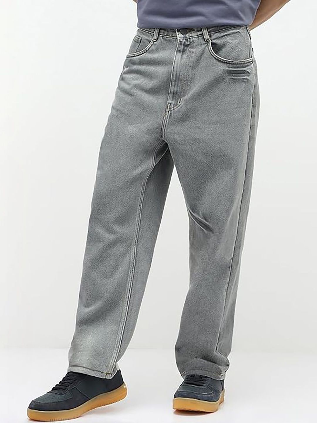 UNITED DENIM Men Loose Mid-Rise Light Fade Stretchable Jeans-picture-40