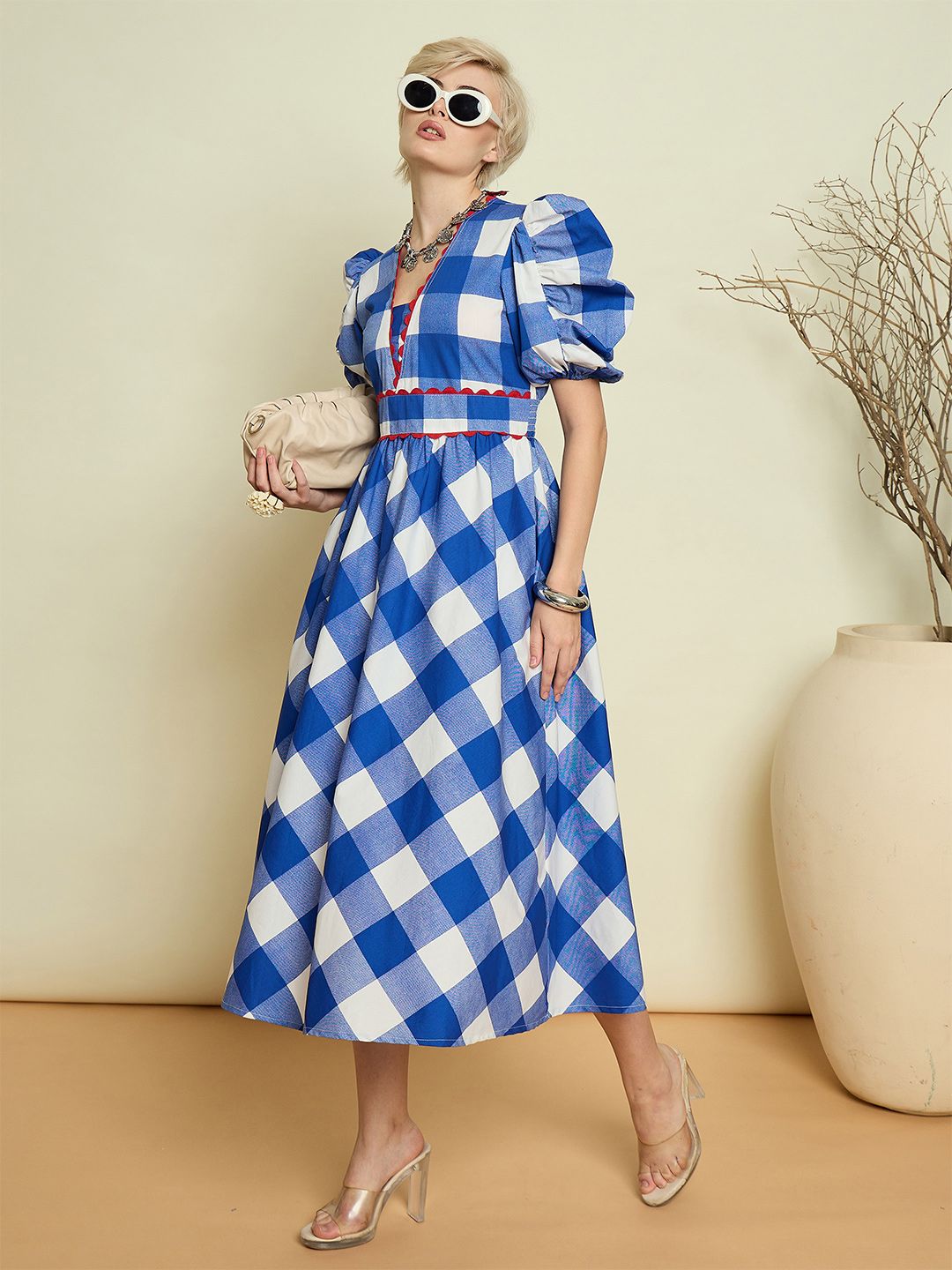 Pink Paprika by SASSAFRAS Checked Puff Sleeve Fit & Flare Midi Dress-picture-38