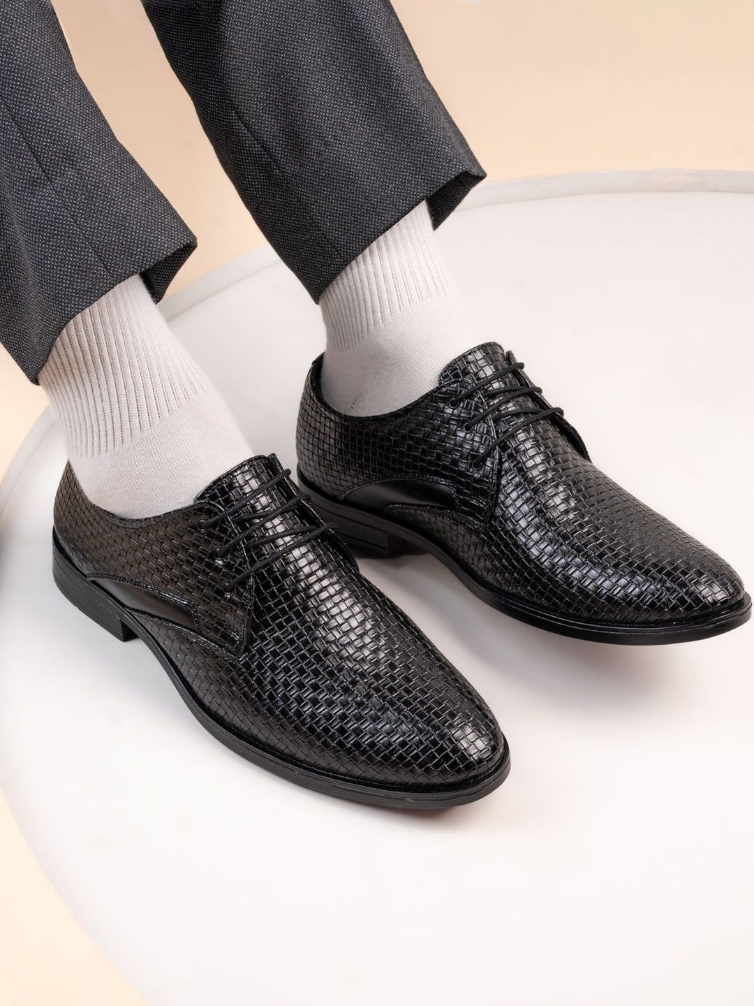 House of Pataudi Men Textured Round Toe Lace-Ups Derbys Formal Shoes-image-33