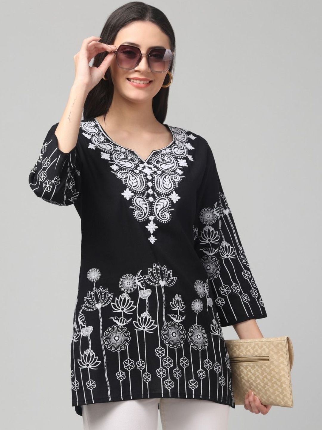 SYNTHIFY Floral Embroidered V-Neck Thread Work Thread Work Kurti-picture-11