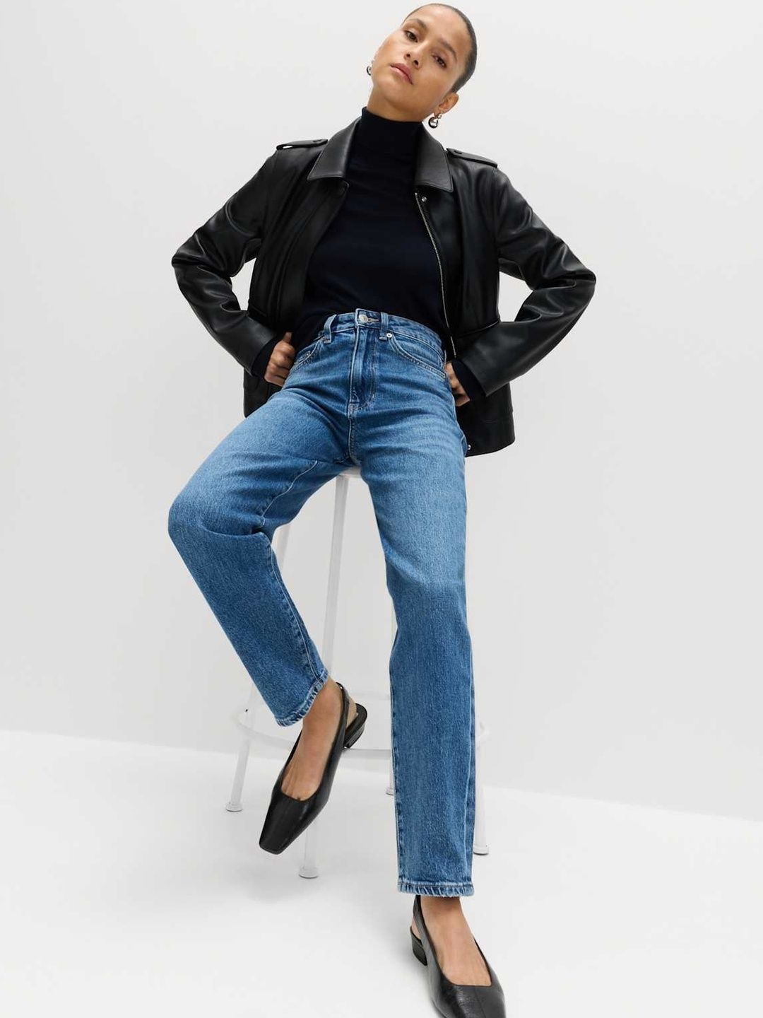 Marks & Spencer Mom High Waisted Ankle Grazer Jeans-picture-10