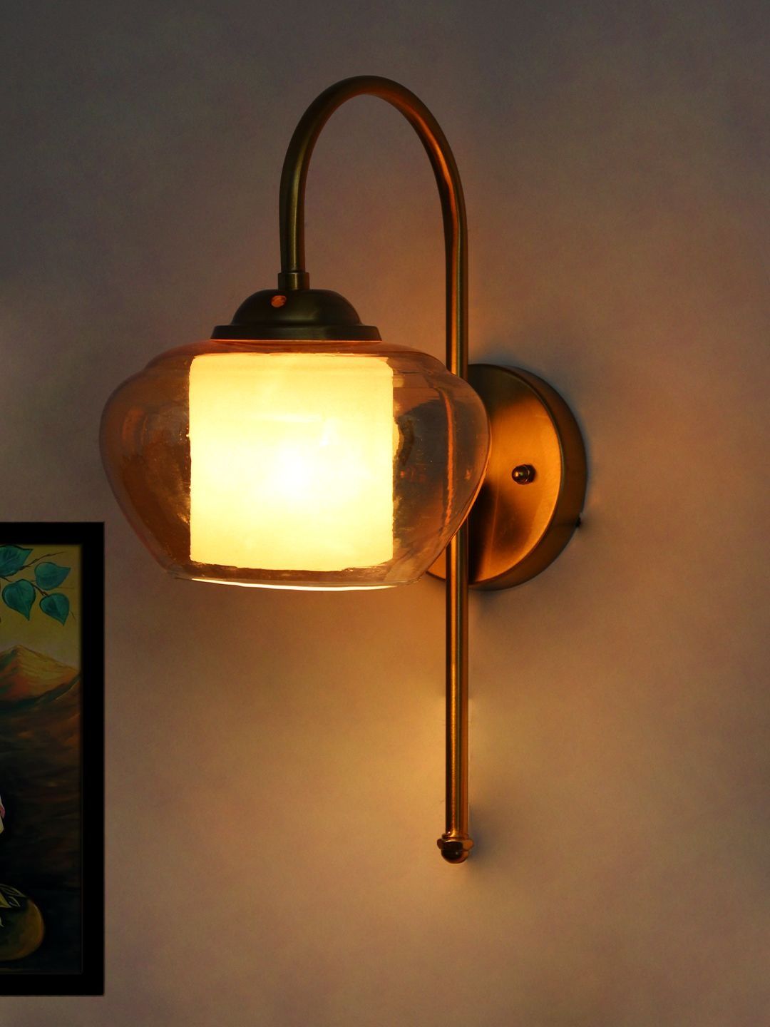 SHREE KALA HOME DECOR Gold-Toned & Gold-Toned Textured Iron Abstract Shaped Shaped Wall Lamp-picture-53
