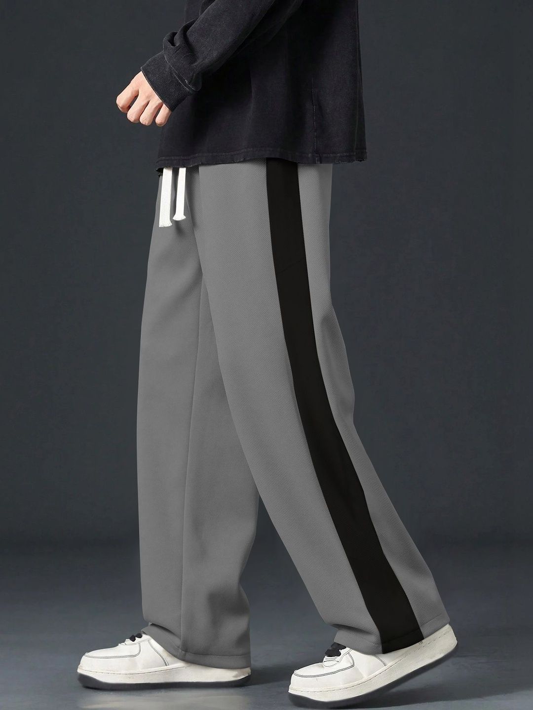 KAJARU Men Colourblocked Polyester Relaxed Fit Regular Track Pants-picture-18