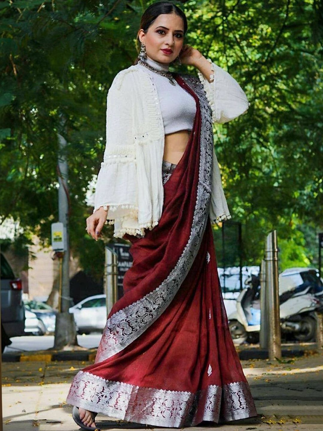 Varanga Woven Design Zari Silk Blend Heavy Work Mysore Silk Saree-image-5