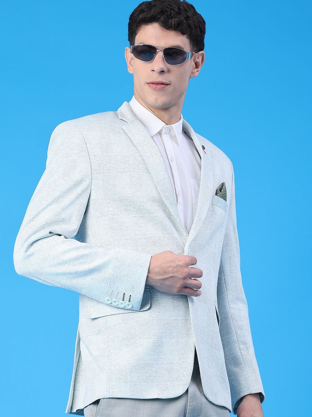 V-Mart Notched Lapel Single-Breasted Blazers-picture-17