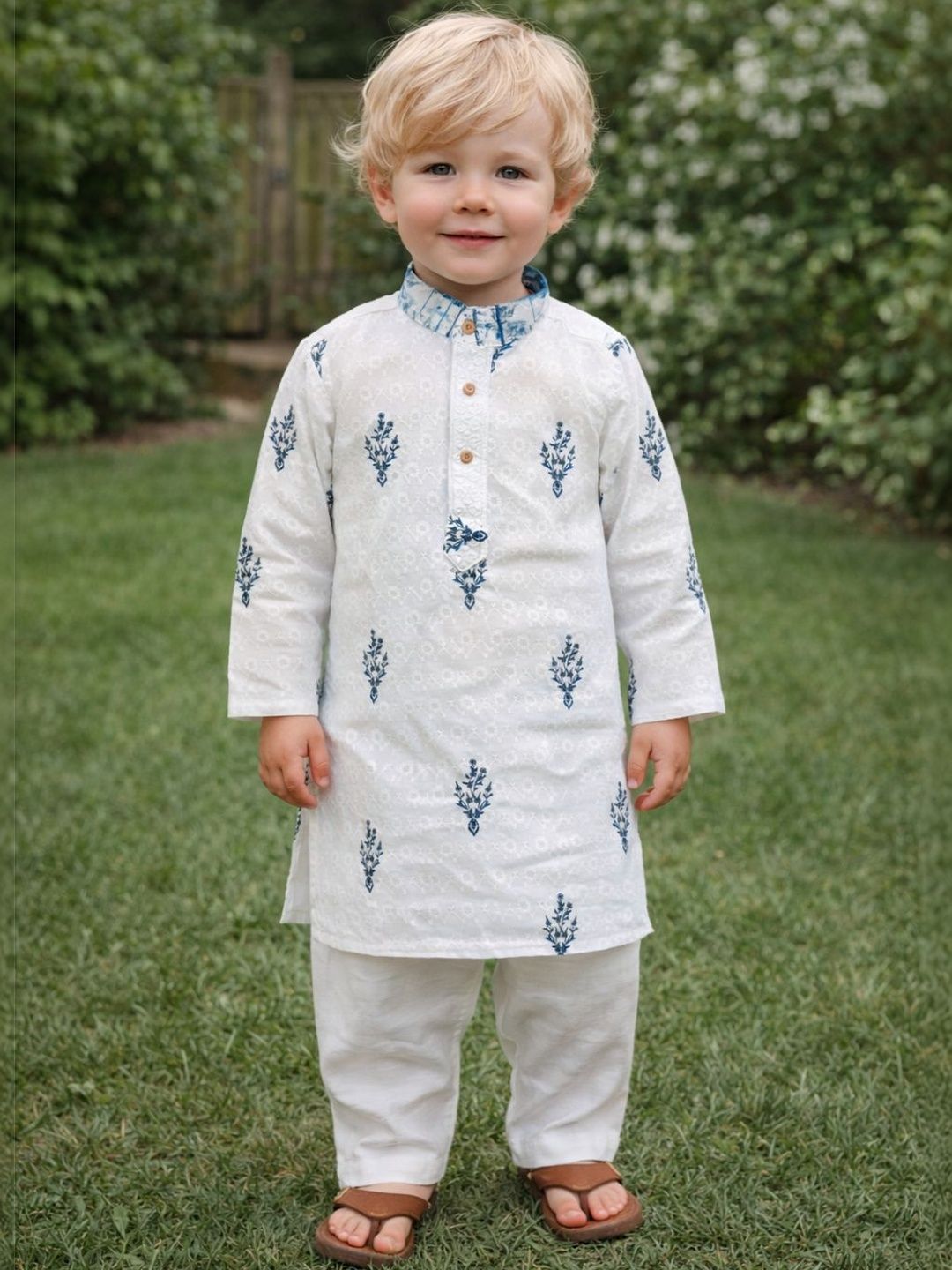 TRYBUY.IN Boys Ethnic Motifs Printed Regular Pure Cotton Kurta with Pyjamas