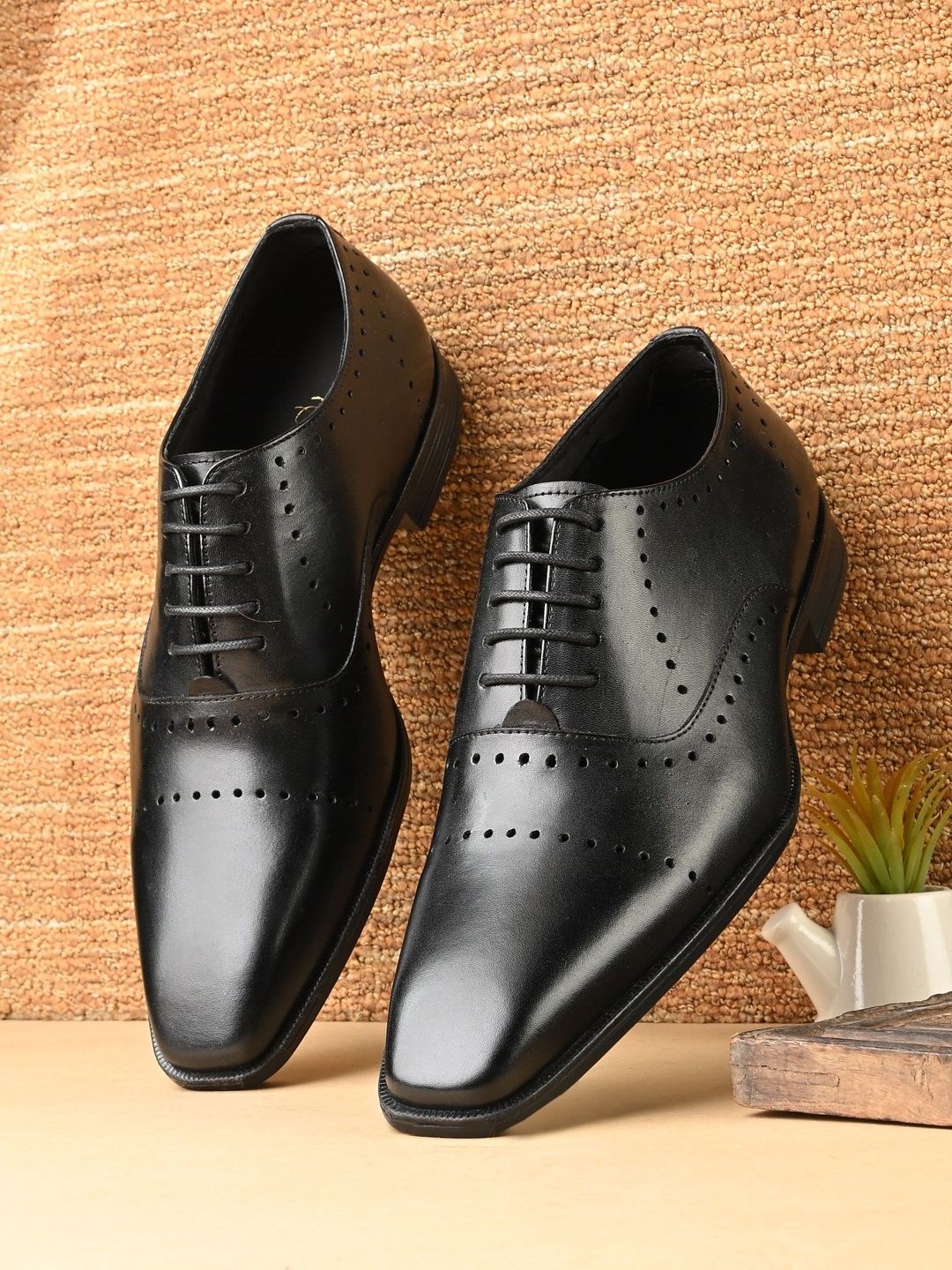 House of Pataudi Leather Pointed Toe Lace-Ups Formal Derbys