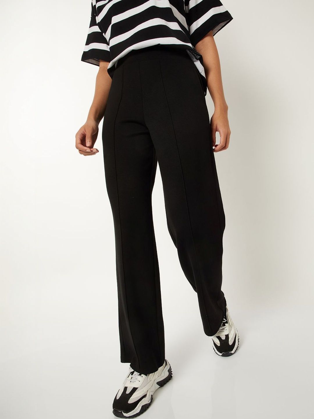 max High-Rise Pleated High-Rise Trousers-picture-52