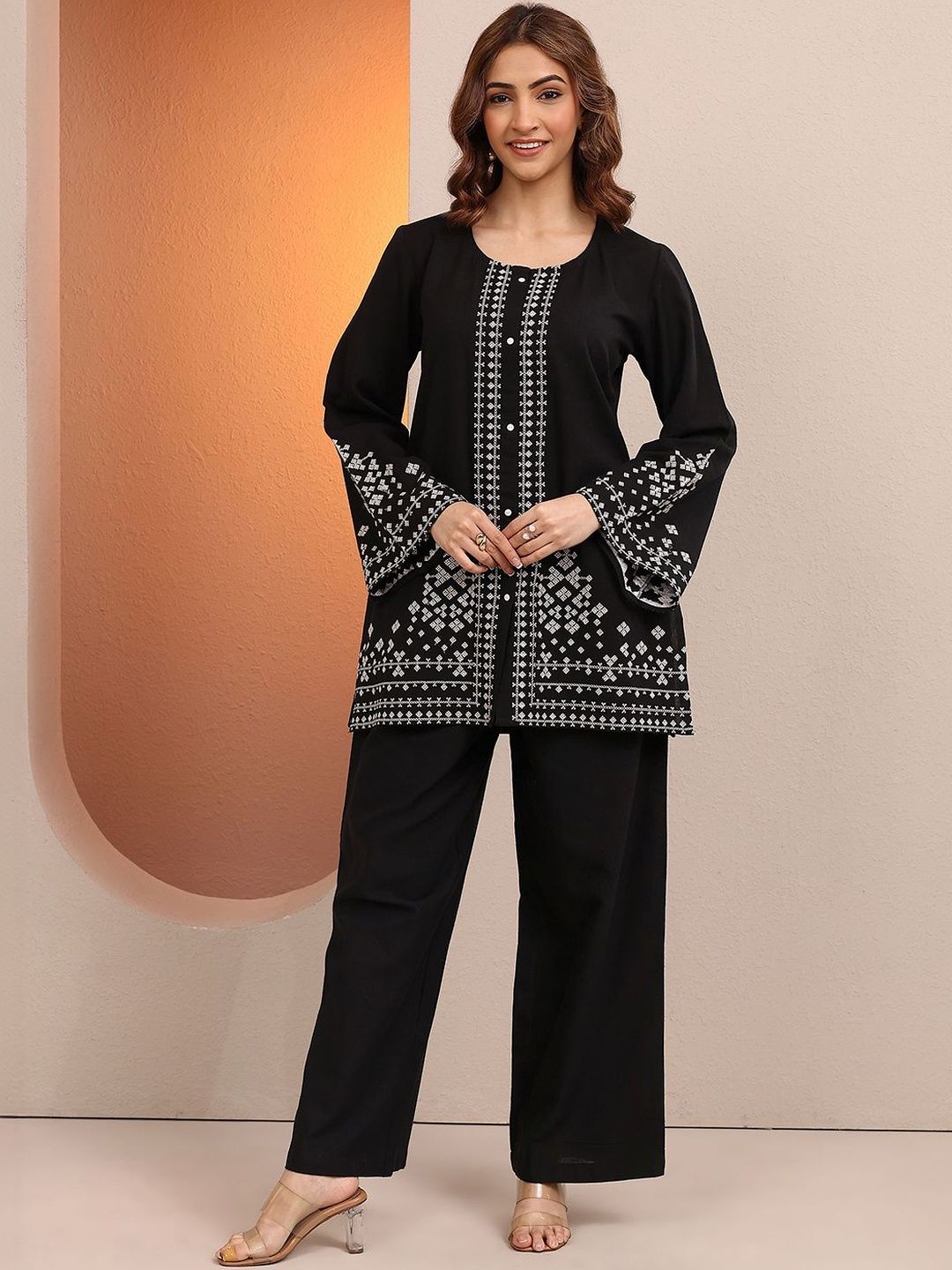 Libas Printed Round Neck Tunic & Trousers Co-Ords Set