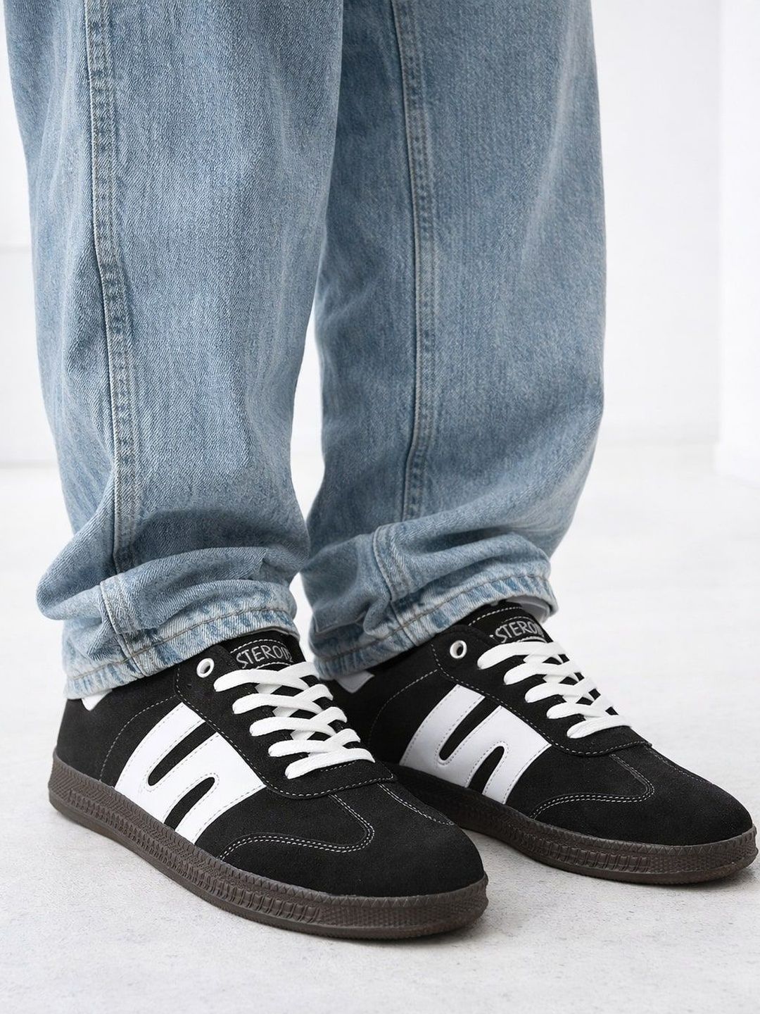 ASTEROID Men Colourblocked Sneakers-picture-41