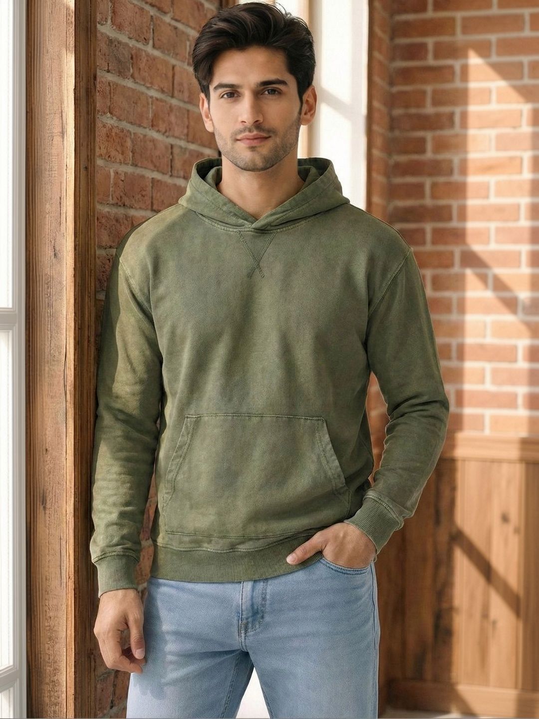 The Roadster Lifestyle Co Cotton Hood Regular Pullover Sweatshirts-picture-29