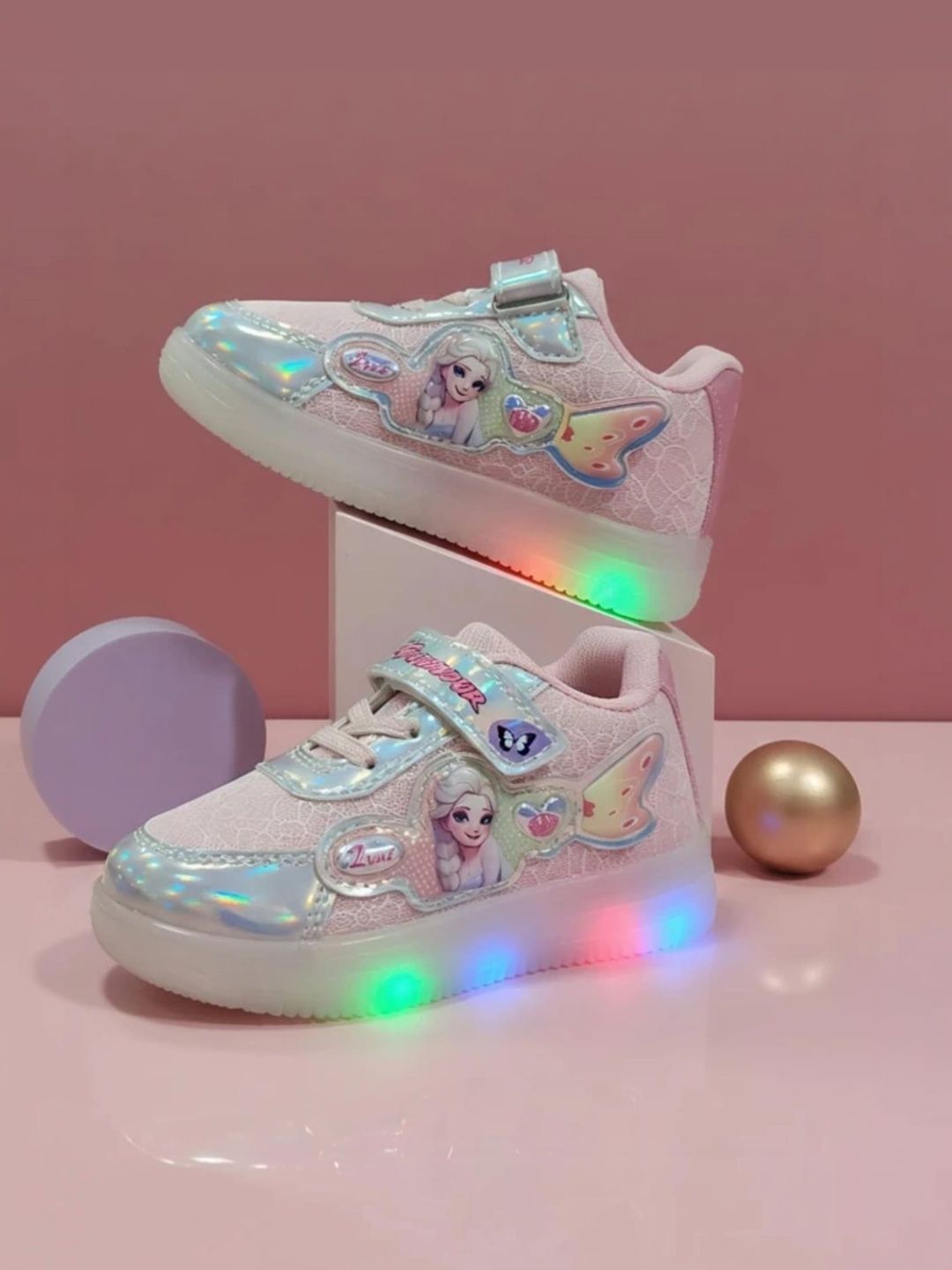 LMG Lifestyle Girls Elsa Textured Sneakers