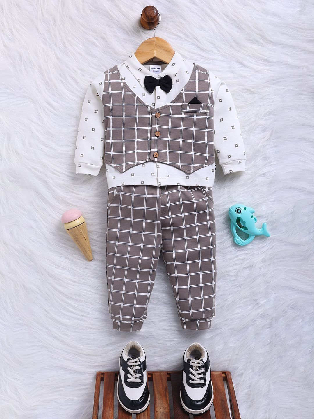 Moms Love Boys Printed Shirt with Trousers-picture-17