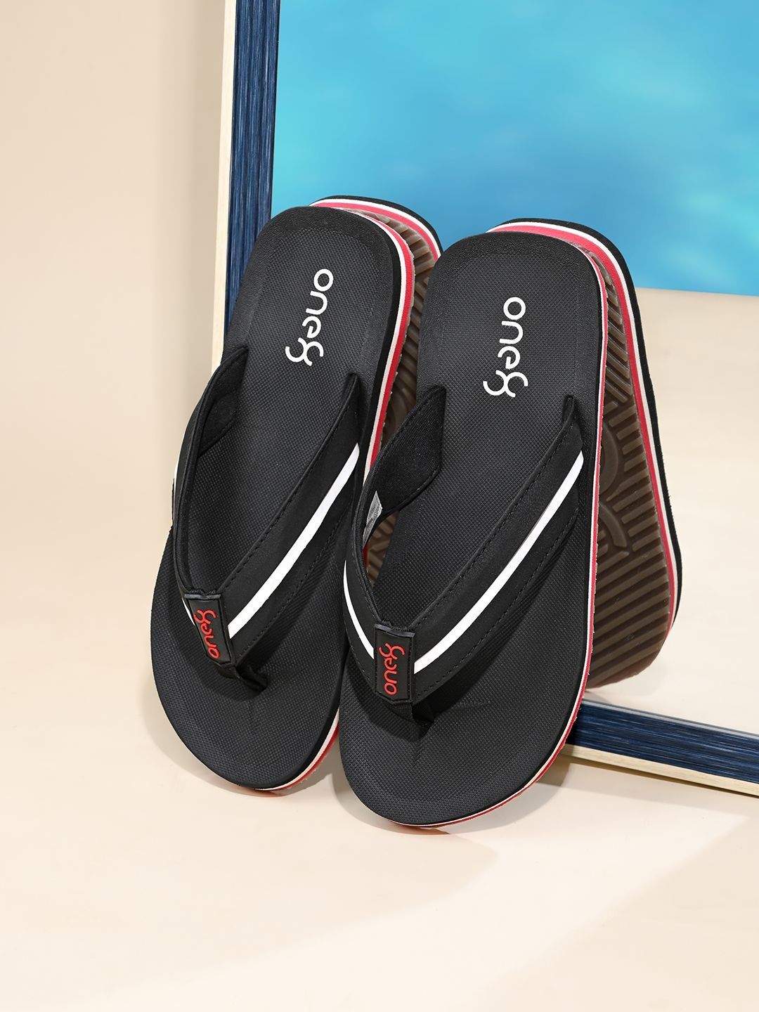 One8 Men Colourblocked Thong Flip-Flops-picture-37