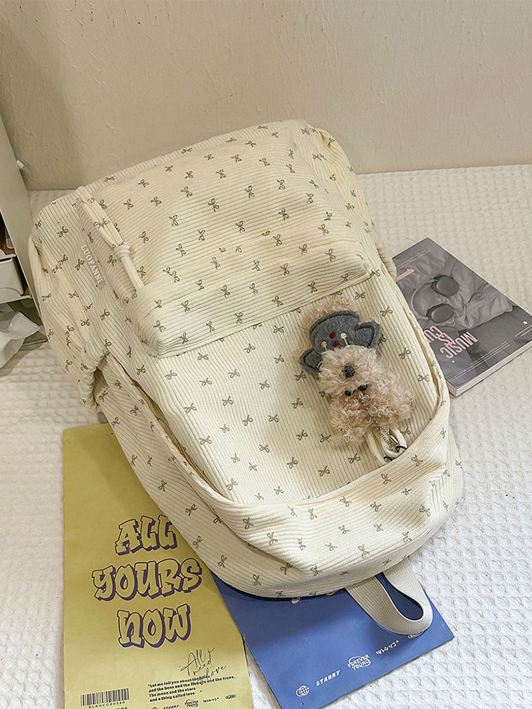 StyleCast x Revolte Women Graphic Backpack-picture-14