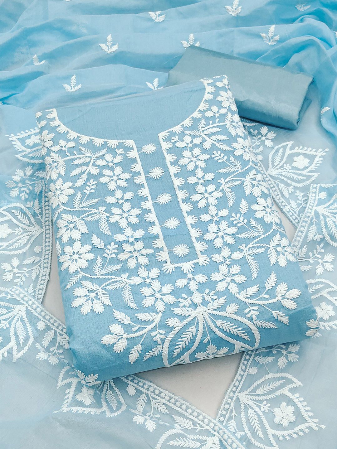 Maroosh Embroidered Pure Cotton Unstitched Dress Material-picture-18